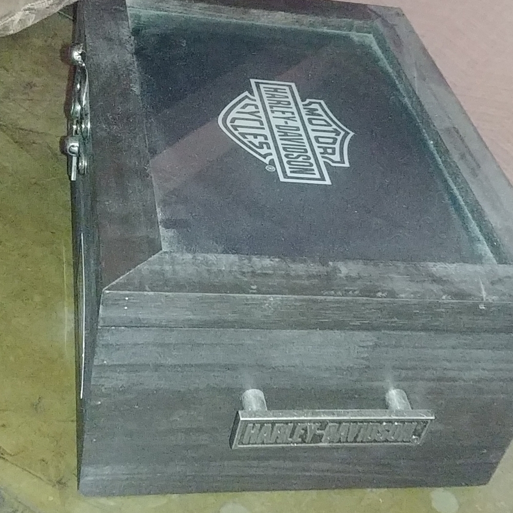 Harley-Davidson Black Storage Box - Picture 2 of 3